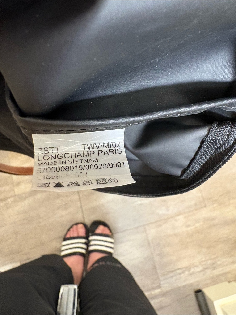 Longchamp Li Pliage Original Large Black Tote. - Picture 8 of 10